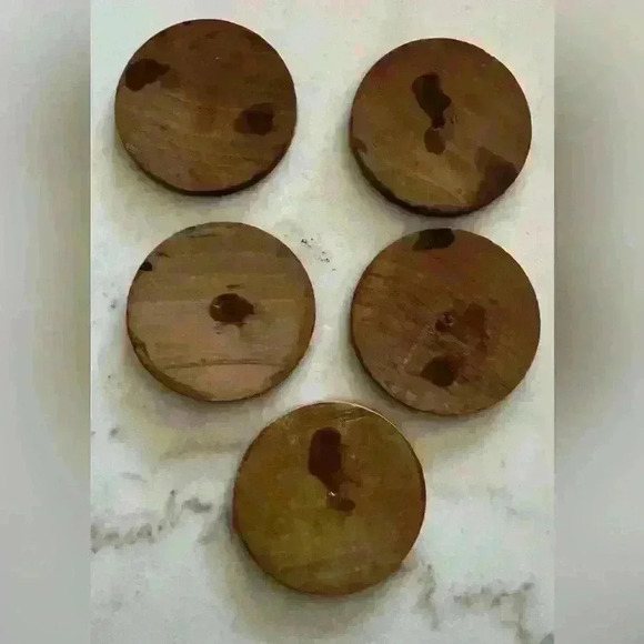 Vintage handmade set of 5 German coat of arms wooden coasters folk art - Picture 7 of 7